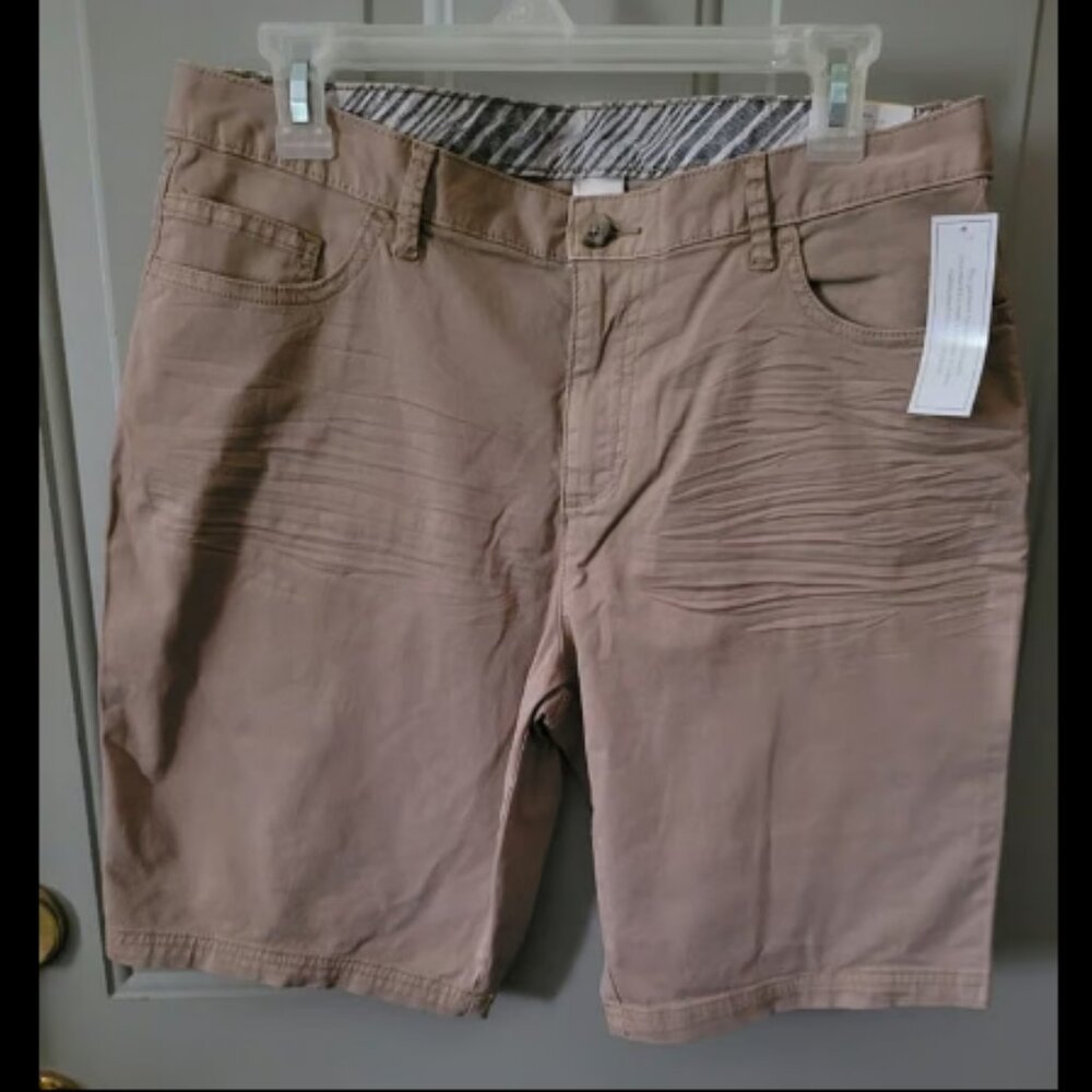NWT's Time and Tru Khaki Shorts Misses Size 12